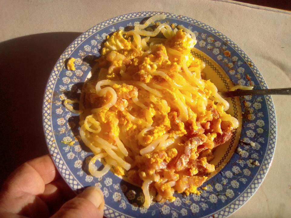 MANGIO CARBONARA 1.jpg